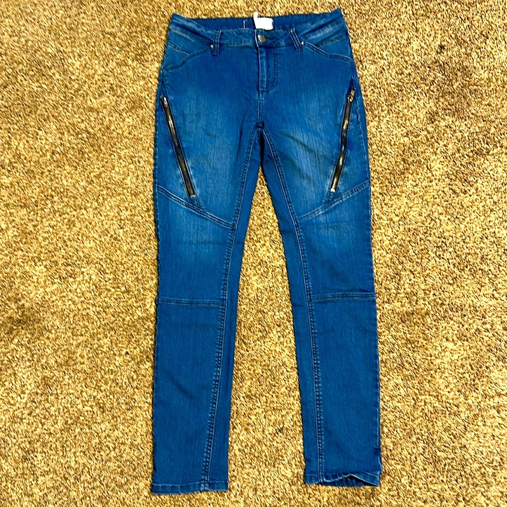 Vintage Free People Low-rise Straight Jean with Black side zippers 28